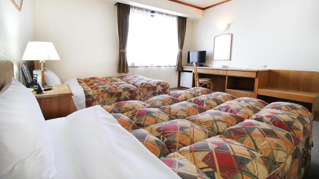Neyagawa Trend Hotel Osaka Dış mekan fotoğraf