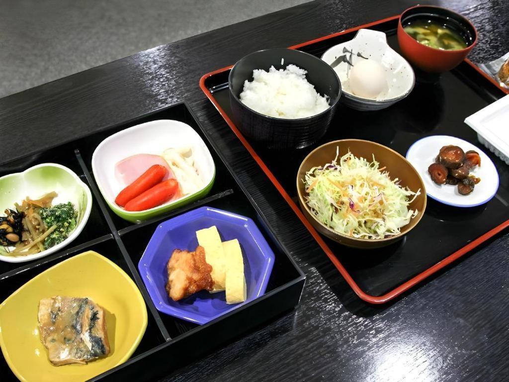 Neyagawa Trend Hotel Osaka Dış mekan fotoğraf