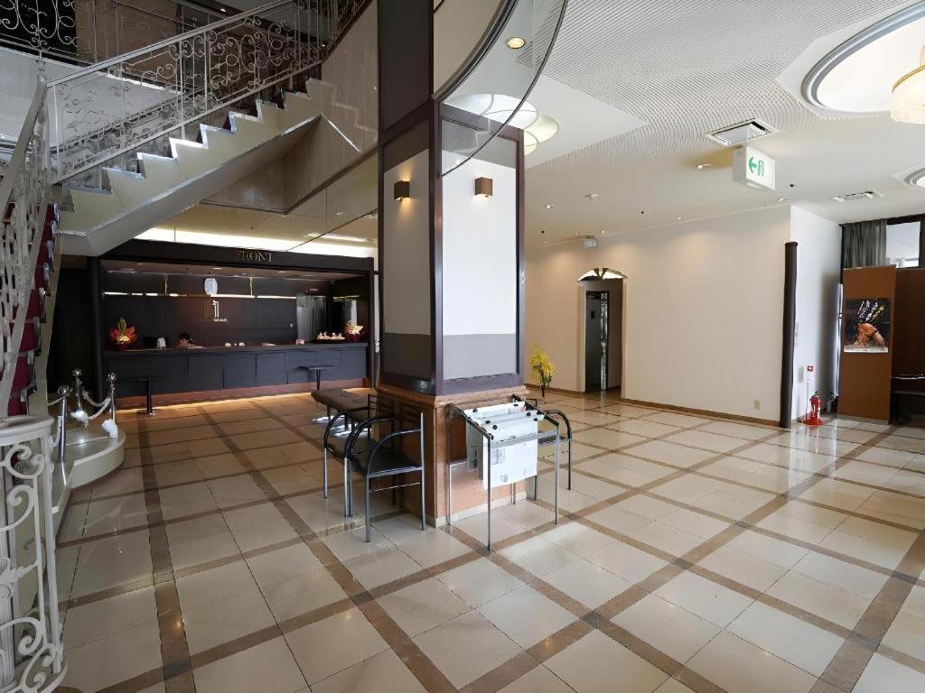 Neyagawa Trend Hotel Osaka Dış mekan fotoğraf